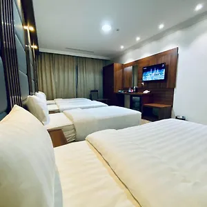 Hotel Itlalat Uhud